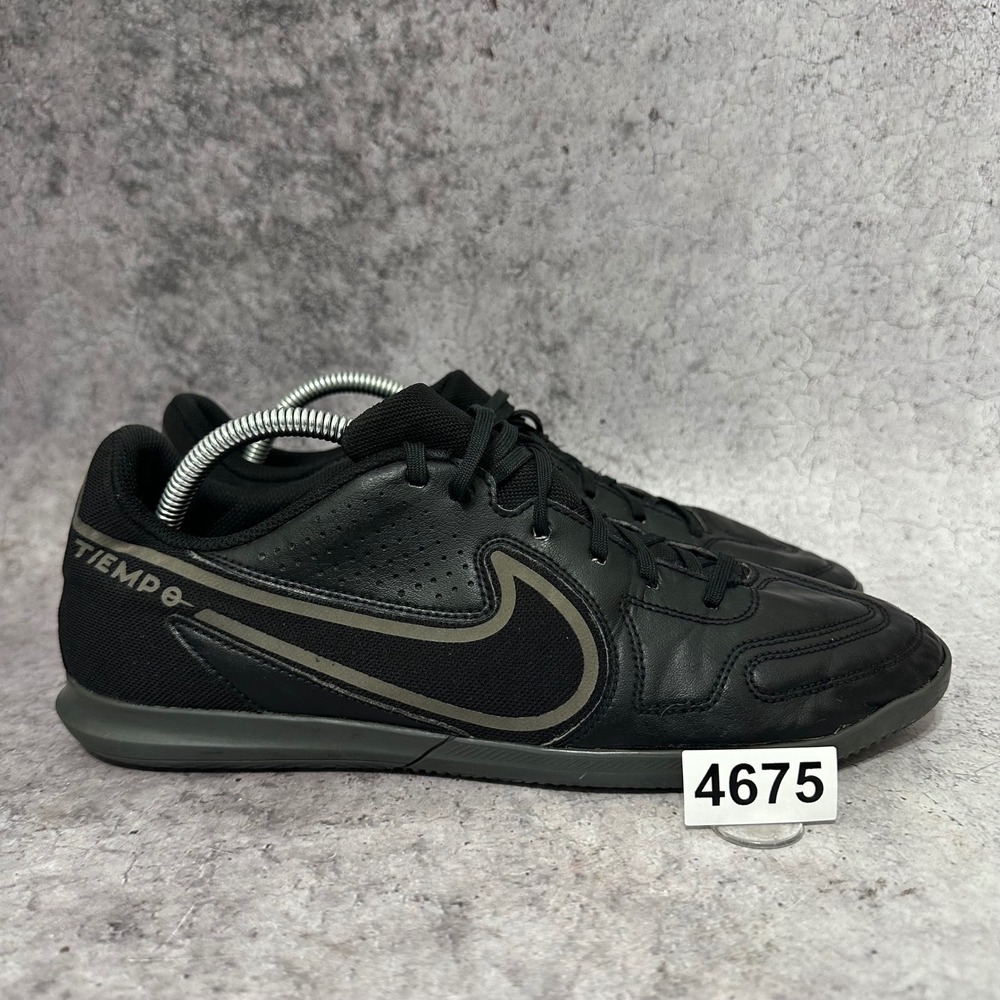Nike Tiempo Legend 9 Club IC Mens 10.5 Black Indoor Soccer Shoes DA1189-004
